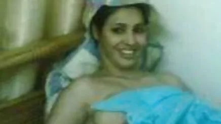 Phía đông.Điều Trị 4: Quỷ Người Yêu (Năm phim sex cổ truyền 1992)
