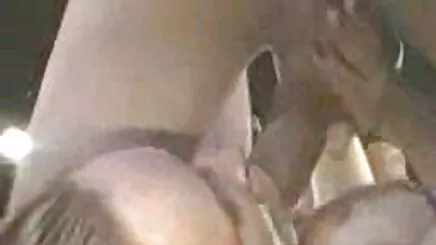 Sexy cô gái phim sex cổ trang hay trên bãi biển,