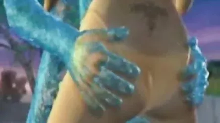 Đen phim xec cổ trang trên bờ biển. mp4
