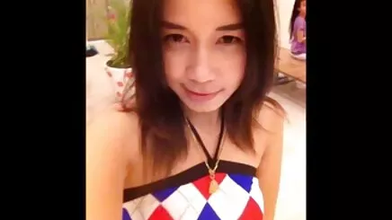 Khỏa thân, việt nam